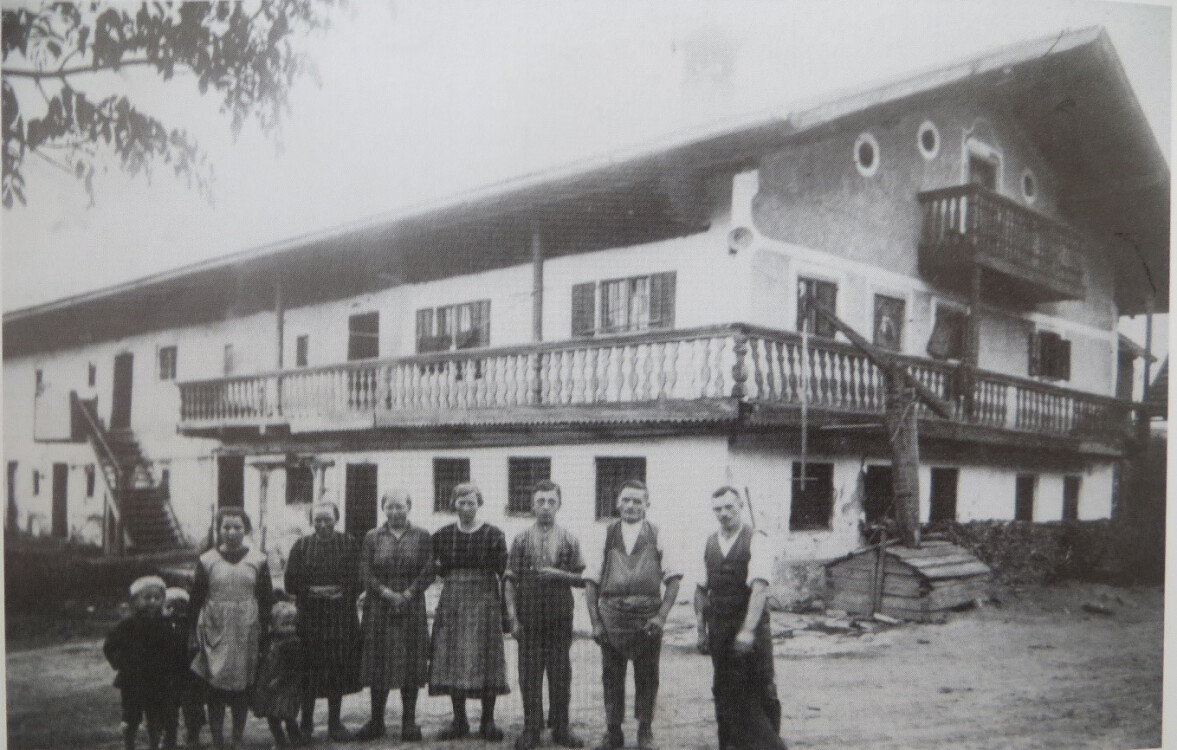 landstorferhof 1920